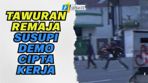 Lagi! Demonstrasi Tolak UU Cipta kerja Disusupi Tawuran Antar Remaja