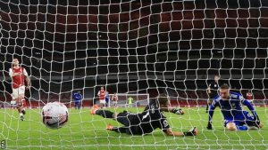 Arsenal Ributkan Gol Lacazette, Ternyata Aubameyang yang Salah