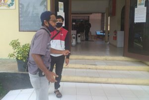 Kakek Pengojek Duel dengan Begal Bersenpi, Pelaku Kalah Telak