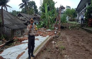 Banjir Hancurkan Tembok Rutan Bangli, Rumah Dinas Ditimpa