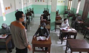Peran Guru Honorer Sangatlah Penting
