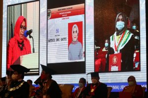 Universitas Hasanuddin Wisuda Luring Terbatas