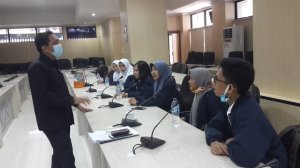 Parlemen Remaja Sulsel Saksikan Langsung Kerja-kerja Kedewanan di DPRD Makassar
