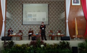 Salah Ketik di UU Ciptaker, Pejabat Sesneg Kena Sanksi