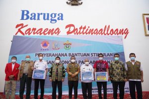 Disaksikan Wagub Sulsel, BNPB Kerja Sama Unhas dalam Pendampingan Ekonomi Pasca Bencana