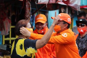 Didampingi Busrah Abdullah, Danny Pomanto Blusukan Sisir Lorong ke Lorong