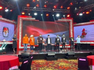 Tiga Paslon Saling Serang Soal Reformasi Birokrasi, None Nyaris Tak Beri Kesempatan ke Wakilnya