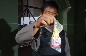 Diduga, Warga Barukang Isap Lem Sebelum Terlibat Tawuran