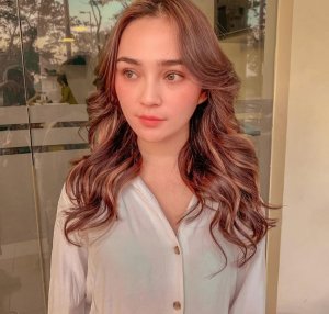 Akun IG Shoumaya Tazkiyyah Menghilang Setelah Artis Inisial ST Ditangkap Terkait Kasus Prostitusi