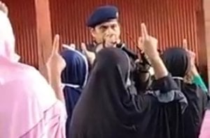 Ajak Masyarakat Bersumpah untuk Pilih Salah Satu Paslon, Masyarakat hingga Pengamat Sesalkan Cara Tim Sukses