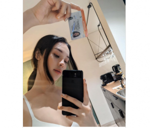 Anya Geraldine Pamer SIM C, Netizen Kaget Lihat Nama Aslinya