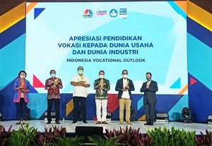 Giat Dukung Pendidikan Vokasi, Yamaha Kembali Menerima Penghargaan Kemendikbud RI