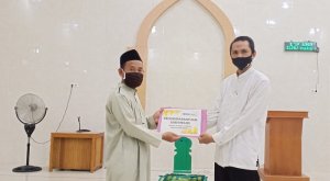 Dampak Covid-19, Lazismu Sulsel Sebar Bantuan ke 1000 Masjid