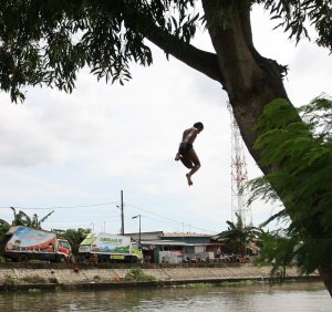 Lindungi Anak dari Bahaya Mutasi Virus Corona