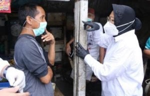 Tokoh NU Sindir Risma yang Masuk Kolong Jembatan: Gak Laku Lagi Model Jokowi Dulu