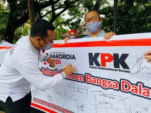 Aksi Kolaborasi IPAK dan Inspektorat Daerah Sulsel Ajak Masyarakat Antikorupsi
