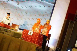 Risma Absen, Anir Satu-satunya Perempuan di Debat Pamungkas Pilkada Pangkep