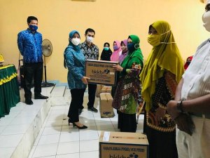 Dinas PPKB Bantaeng Terus Upayakan Penyaluran Sarana Kerja PKB/ PLKB dan Kader IMP