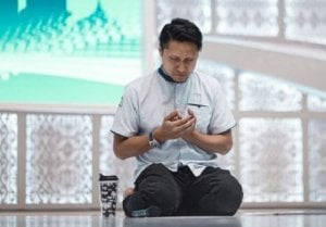 Zionis Israel Serbu Masjid Al Aqsa, Arie Untung: Mereka Bukan Ukraina Jadi Dianggap Wajar Dunia