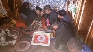 Nikah di Lokasi Bencana, Ingin Kado Obat-obatan hingga Perlengkapan Bayi