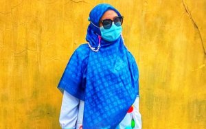 Bermasker Tetap Sehat dan Fesyenable dengan Strap Mask
