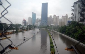 Banjir di Tol Ditangani, Beberapa Titik Surut