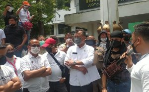 Dicari Pengunjuk Rasa, Pj Wali Kota Makassar Terbang ke Jakarta Urus Dana Hibah
