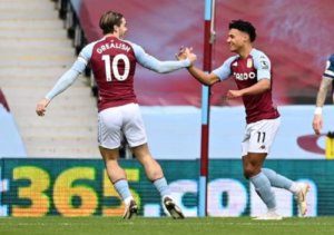 “Ledek” Arsenal, Pelatih Aston Villa, Dean Smith: Kami Suka Membuat Sejarah