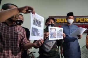 Penerbit Buku ‘Pak Ganjar Tidak Pernah Salat’ Dipolisikan, Forum Wali Murid: Ini Upaya Meracuni Pendidikan