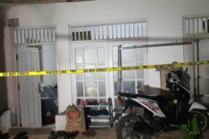 Dipasangi Garis Polisi, Begini Penampakan Rumah Terduga Teroris Zakiah Aini