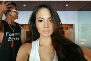 Seksi Abis! Aurelie Moeremans Rebahan Manja Pakai Bikini, Dikira Lisa Black Pink