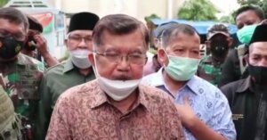Kunjungi Gereja Katedral Makassar, Jusuf Kalla: Ini Masalah Kemanusiaan