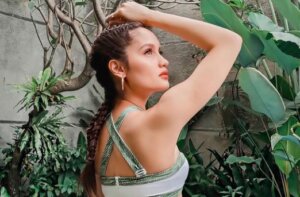 Body Goals Cinta Laura Terekspos Sempurna, Netizen: Ini Manusia?