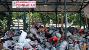 Bank Sampah, Danny Pomanto: Rusak Semua Ini Barang-barang di Sistem