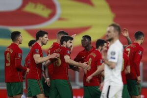 Menang Gol Bunuh Diri, Ini Kritik Buat Ronaldo Cs dari Pelatih Portugal