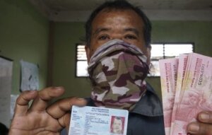 Anggaran Pemulihan Ekonomi Naik Bantuan Sosial Tunai Malah Dihapus