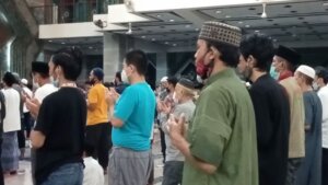 Duka KRI Nanggala-402, Masjid Megah di Makasar Gelar Salat Gaib