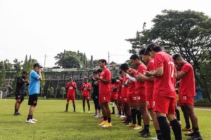 Sukses Terapkan Filosofi Sepakbola Makassar, Syamsuddin Umar Puji Pelatih PSM Makassar