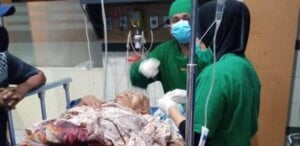 Dimarahi Gara-gara Tidak Kerja, Pria Durhaka Bacok Ayahnya