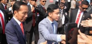 Relawan Jokowi Hembuskan Lagi Isu Reshuffle Kabinet Ramadan Ini