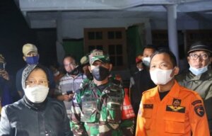 Kunjungi Korban Gempa Malang, Mensos: Yang Sabar Ya Bapak/Ibu