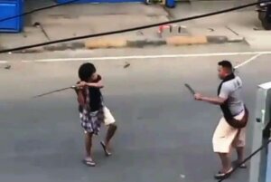 Duel Dua Lelaki Bersarung di Pinrang, 1 Orang Terkena Sabetan Parang