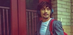 Terekam CCTV, Pemuda Bercelana Pendek Berbuat Terlarang di Depan Rumah Ibnu Jamil