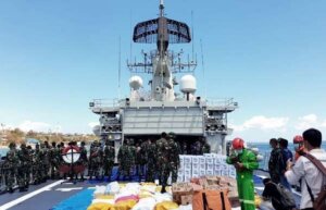TNI AL Kerahkan KRI untuk Kirim Bantuan Bencana ke NTT