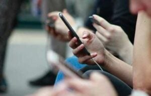 Fitur Baru WhatsApp, Bisa Menelepon Tanpa Menyimpan Kontak
