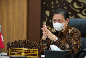 Airlangga Hartarto: Vaksin Gotong Royong Percepat Vaksinasi Usia Produktif