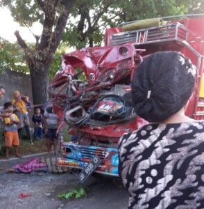 4 Truk Terlibat Tabrakan Beruntun, 1 Tewas, Dua Orang Malah Kabur