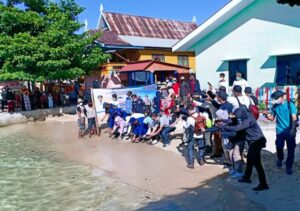 85 Tukik Penyu Hijau Berhasil Dilepasliarkan di Perairan Makassar