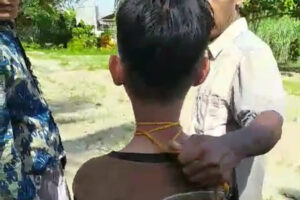 Keterlaluan! Leher dan Tangan Bocah Ini Diikat Lalu Dituntun Bak Hewan Ternak