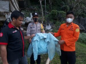 Hari Keempat Pencarian Eva di Gunung Abbo, Tim SAR Temukan Jaket Milik Korban